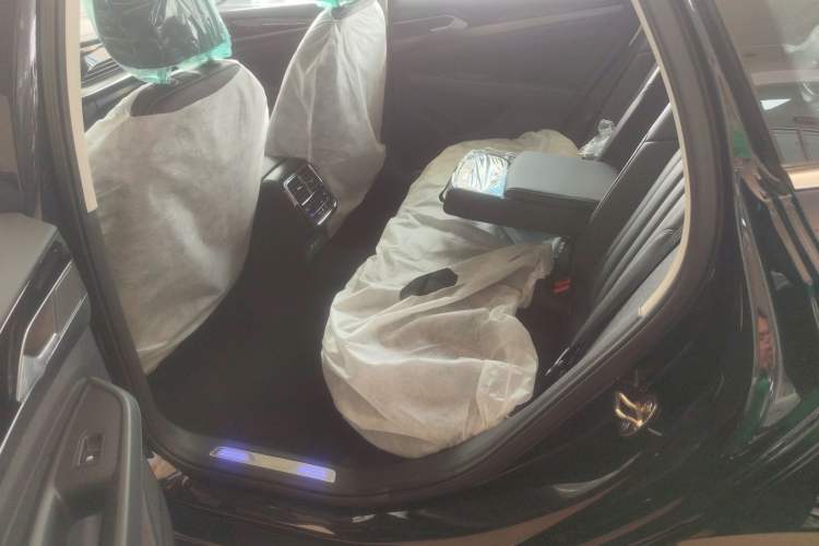 Used Volkswagen Passat New Energy 2025 430 PHEV Hybrid Business Edition
