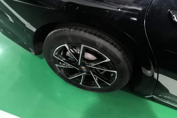 Used Hongqi H6 2024 2.0T ZhiMei Edition