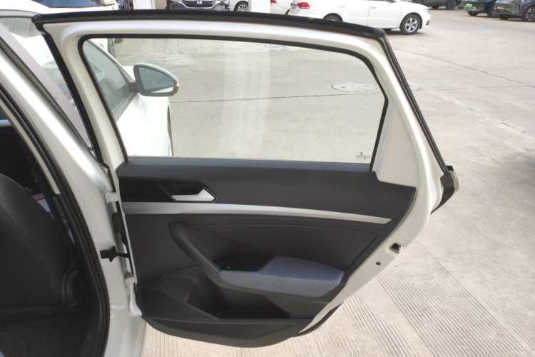 Used Volkswagen Lavida 2023 Revised 1.5L Automatic DeYi Edition