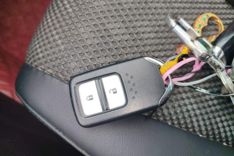 Used Honda Jade 2017 1.8L automatic Comfort version 5 seats