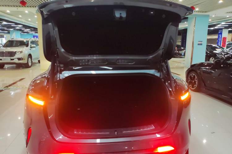 Used Avatr 11 2023 Harmony 90° Four-Wheel Drive Version
