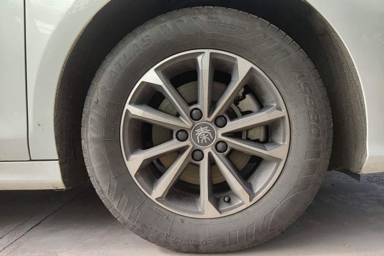 Used BYD Qin PLUS 2024 HONOR Edition DM-i 55KM Leading Model