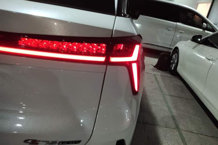 Used CHANGAN CS75 PLUS 2024 3rd Generation Champion Edition 1.5T Intelligent Drive Dynamic Model