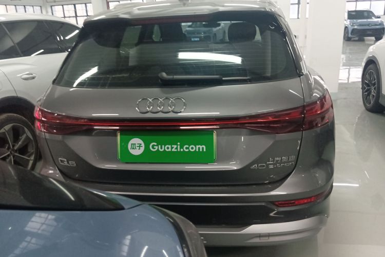 Used Audi Q5 e-tron 2023 40 e-tron Starry Edition Mecha Kit