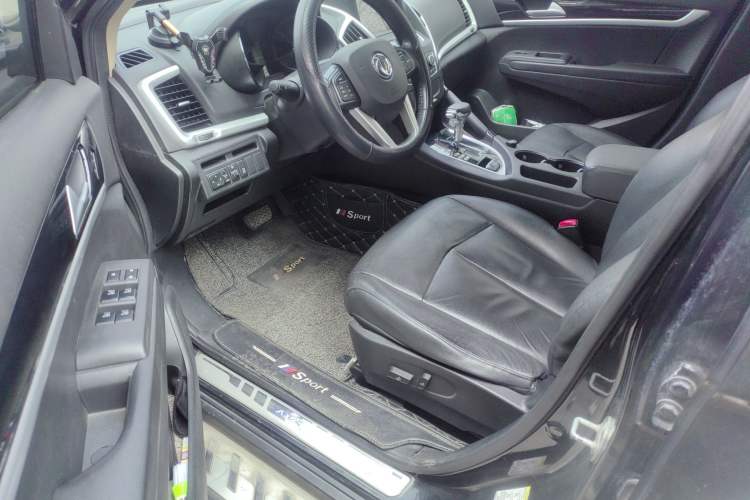 Used Dongfeng Aeolus AX7 2015 2.3L Automatic ZhiZun Version