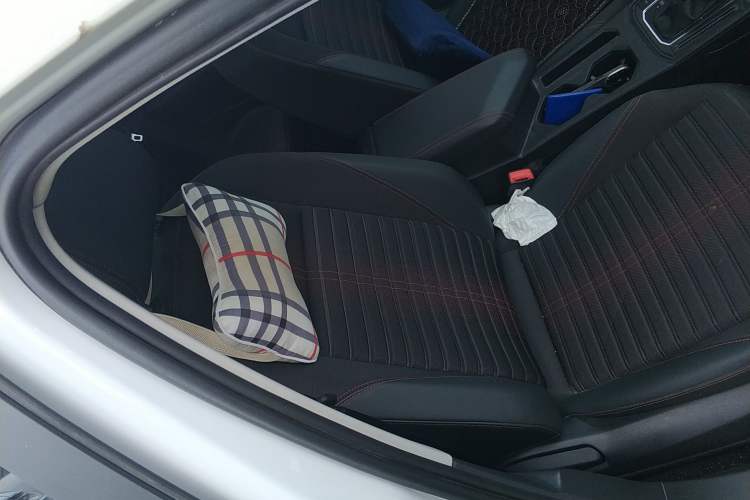 Used Volkswagen Lavida 2023 300TSI DSG Starry Full-Comfort Edition Right Front Seat