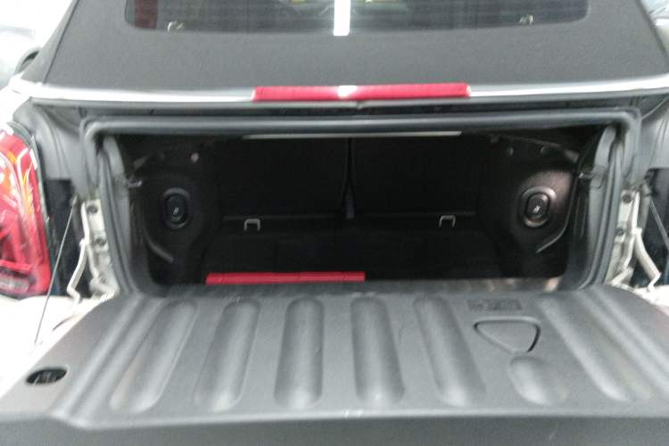 Used MINI MINI 2023 Second Facelift 2.0T COOPER S CABRIO Artist