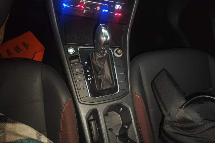 Used Volkswagen Bora 2020 1.5L Automatic Elite Version Gear Lever