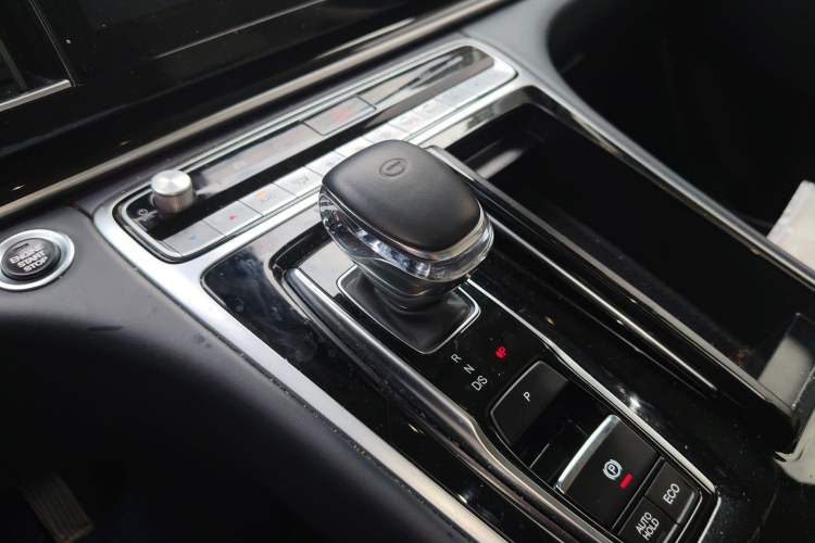 Used GAC Trumpchi M8 2021 Master Series 390T Four-Seat Deluxe Edition Gear Lever