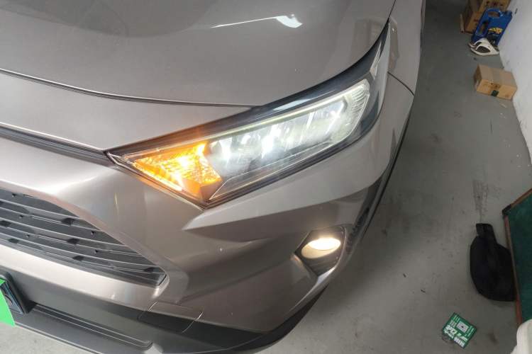 Used Toyota RAV4 2021 2.0L CVT Two-Wheel Drive Fashion Edition Left Front Headlight