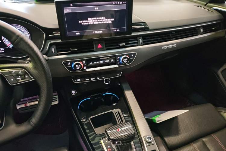 Used Audi A4L 2022 40 TFSI quattro RS Performance Package