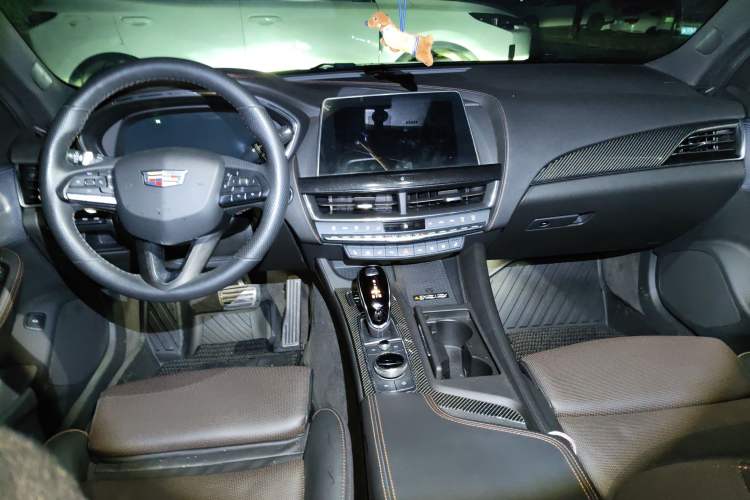 Used Cadillac CT5 2023 28T Platinum Edition