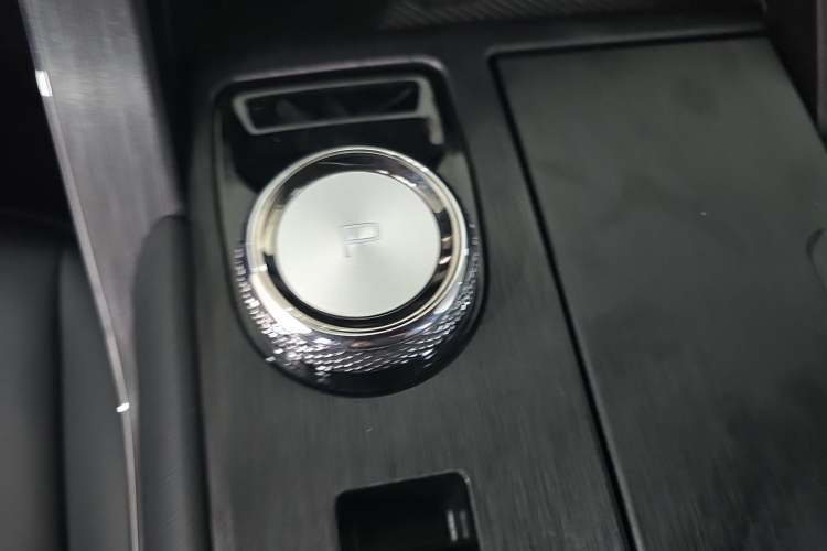 Used Haval H6 New Energy 2023 DHT-PHEV 110KM Long-Range Edition Gear Lever