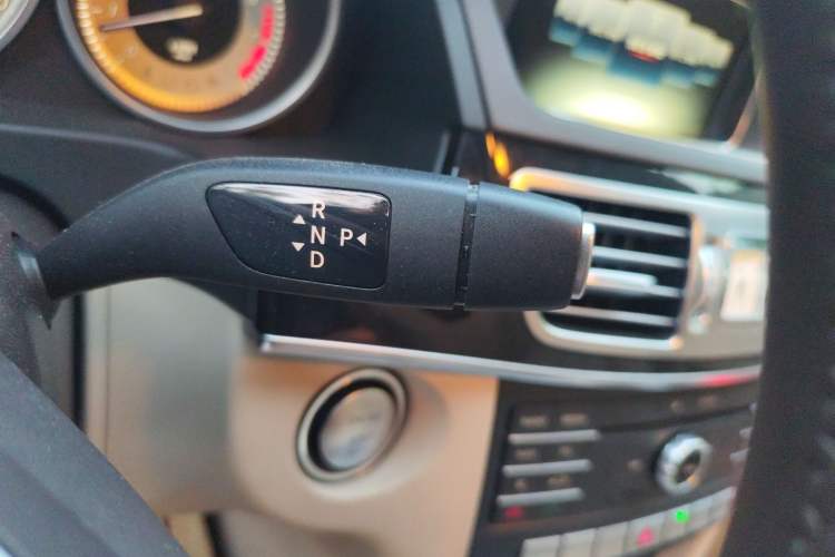 Used Mercedes-Benz E-Class 2015 Restyled E 260 L Sport Edition
