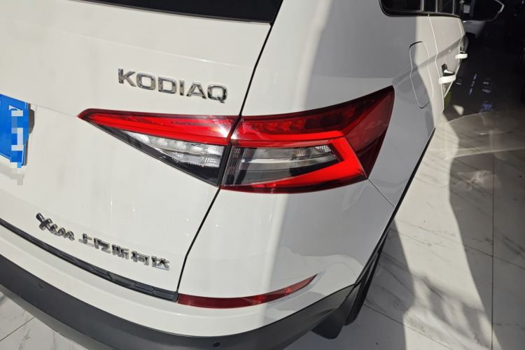 Used Skoda Kodiaq 2018 Facelifted TSI330 5-Seater Two-Wheel-Drive Luxury Enjoyment Edition