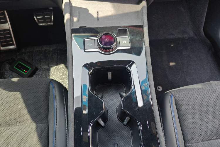 Used Volkswagen Tiguan L 2024 PRO 380TSI Four-Wheel Drive R-Line Prestige Edition Gear Lever