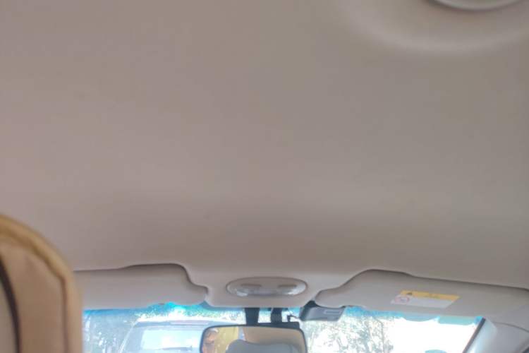 Used Buick Excelle 2015 1.5L Automatic Classic Model Headliner