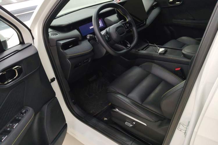 Used Lynk & Co 06 2025 Renew 1.5T Pro
