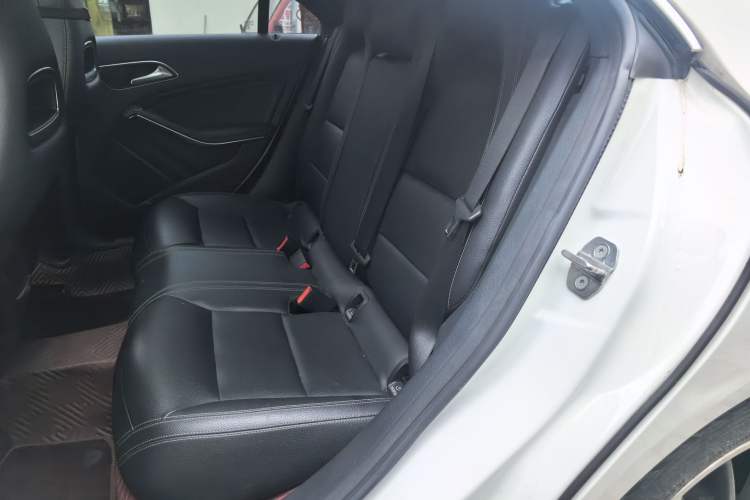 Used Mercedes-Benz CLA 2017 Facelifted CLA 200 Stylish Edition Left Rear Seat
