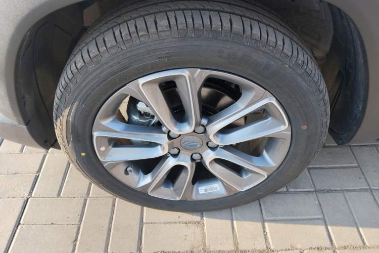 Used Geely Auto icon 2026 Model Chocolate 1.5TD Pure & Refined Edition
