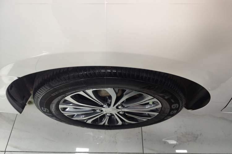 Used Buick GL8 2022 Land Cruiser Executive Class 652T Comfort Model