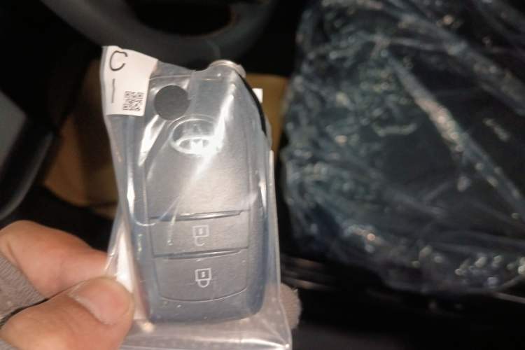 Used Toyota Corolla Cross 2026 Model 2.0L Elite Edition
