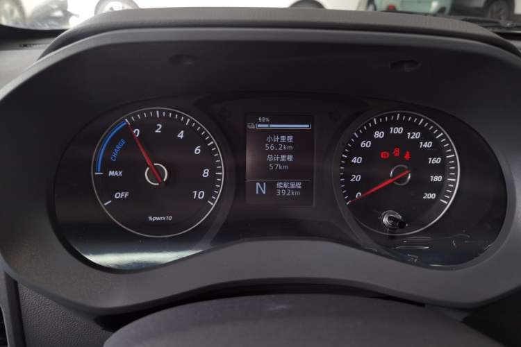 Used Wuling Yangguang 2025 Model 400km Bus Edition—Comfort Edition
