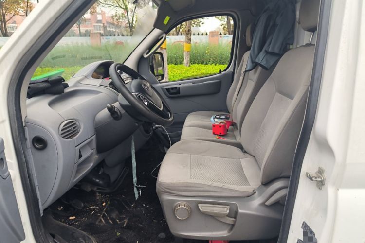 Used SAIC MAXUS Xintu V80  Left Front Seat