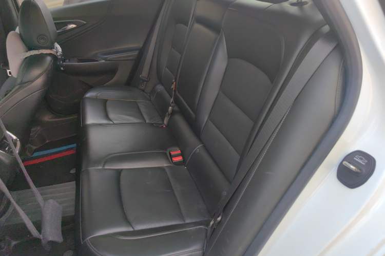 Used Chevrolet Malibu XL 2016 1.5T Dual-Clutch Ruichi Edition Left Rear Seat