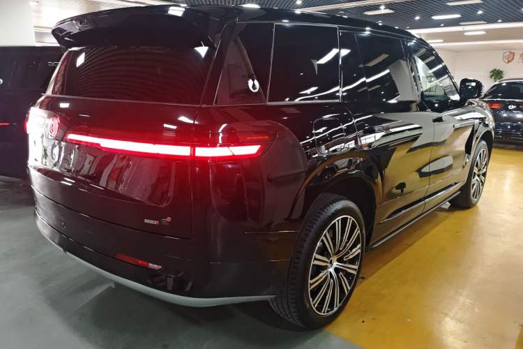 Used Denza N9 2025 Flagship Model Rear Right 45 Deg