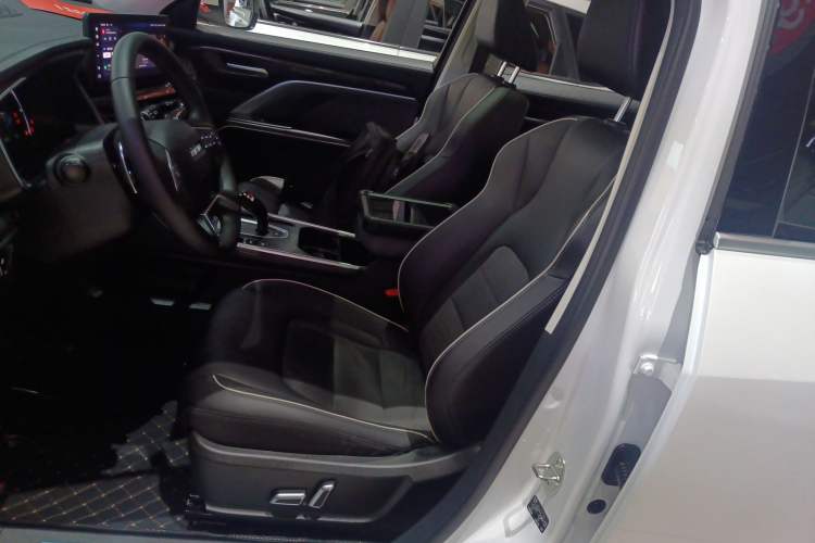 Used Haval H6 2023 National Trend Edition 1.5T Automatic Champion Version
