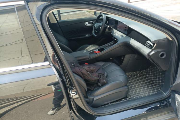 Used Roewe D7 2023 DMH 125km Superior Edition Right Front Seat