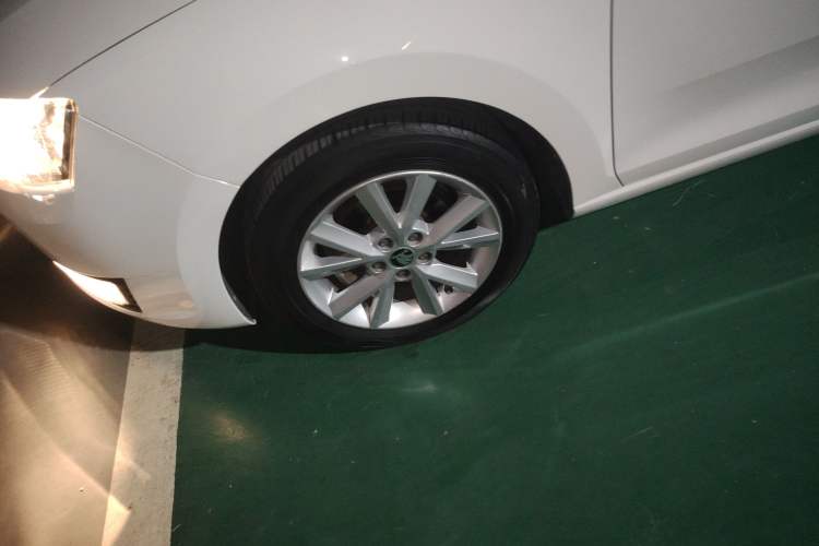 Used Skoda Rapid 2016 1.6L Automatic Chuanxing Edition
