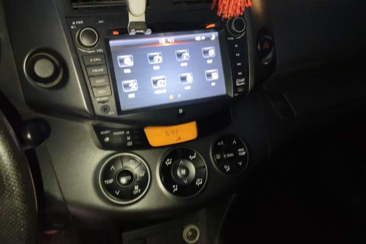 Used Toyota RAV4 2013 Special Edition 2.0L Automatic Classic Audio And AC Panel