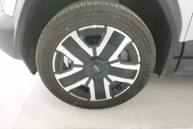 Used iCAR 03 2024 472km Four-Wheel Drive Long-Range Version Exterior 4