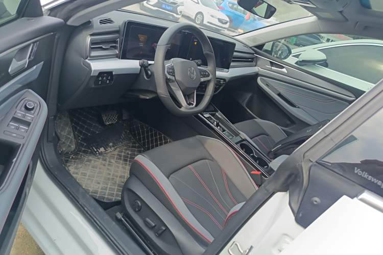 Used Volkswagen Lamando 2025 Lavida L 280TSI DSG Cool & Spicy Edition