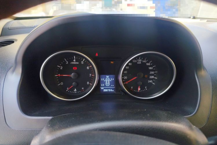 Used Haval H6 2014 Upgraded Model 1.5T Manual Two-Wheel Drive Elite Version
