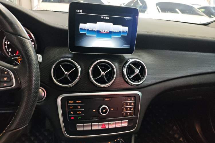 Used Mercedes-Benz GLA 2018 GLA 200 Fashion Model