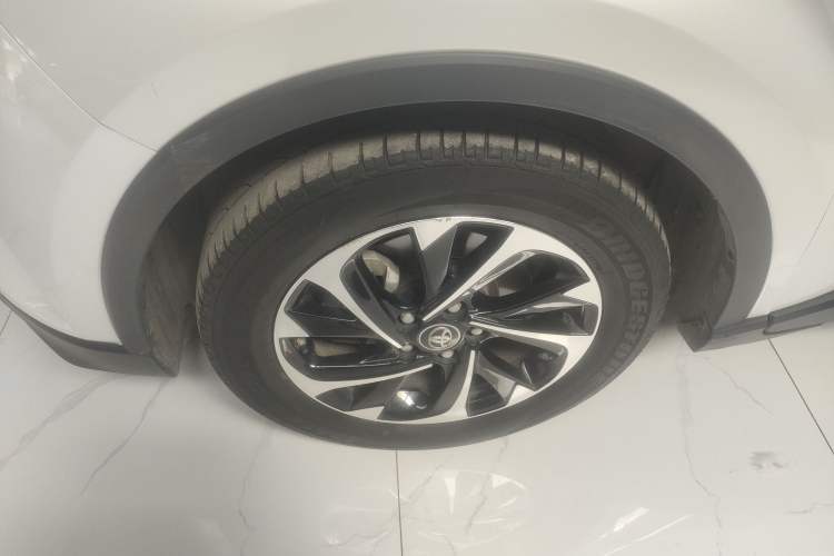 Used Toyota IZOA 2020 2.0L Yi Xiang CARE
