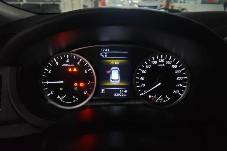 Used Nissan Tiida 2019 1.6L CVT Smart Enjoyment Version China VI Standard Instrument Cluster