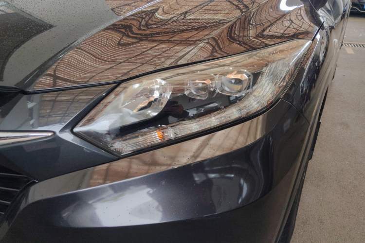 Used Honda Vezel 2018 1.5L CVT 2WD Technology Elite Model
