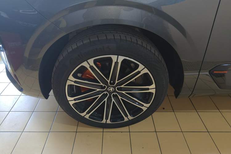 Used Changan UNI-K iDD 2024 ZhiDian iDD 1.5T 135km Smart Leading Model
