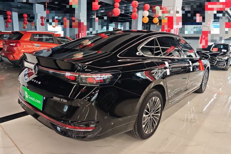 Used Volkswagen Magotan 2024 380TSI DSG Prestige Edition DaMai Package
