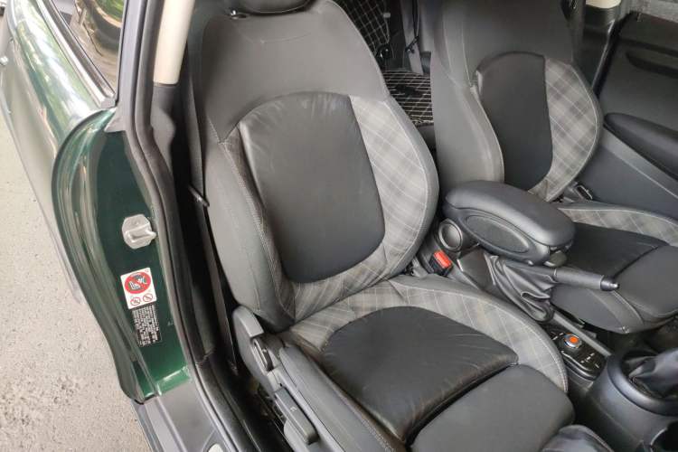 Used MINI 2016 1.5T COOPER Right Front Seat