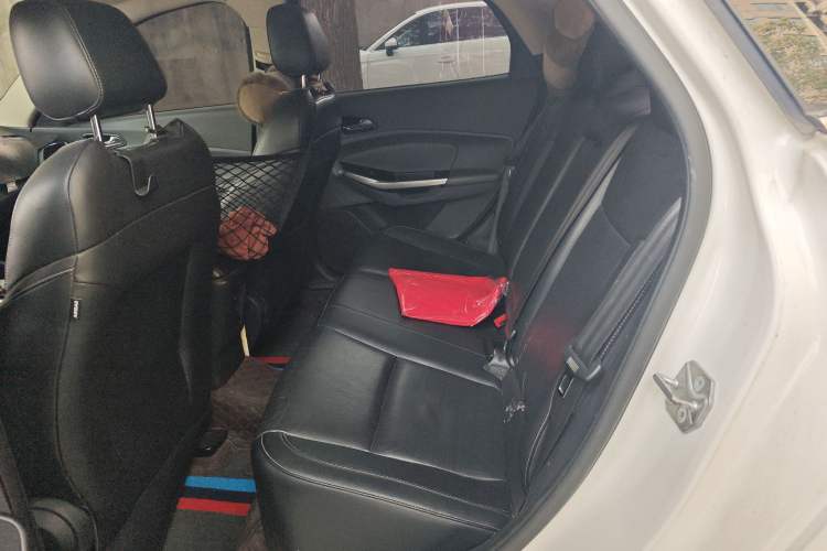 Used Ford Escort 2015 1.5L Automatic Fashion Model