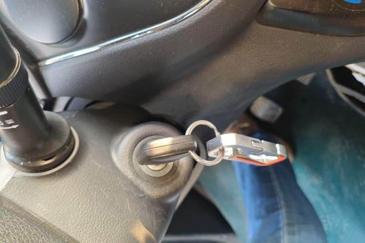 Used CHANGAN KAICHENG Ounuo S 2023 1.5L Deluxe Edition Dual-Steaming Air-Conditioned Passenger Van JL473QG 7 Seats Vehicle Key