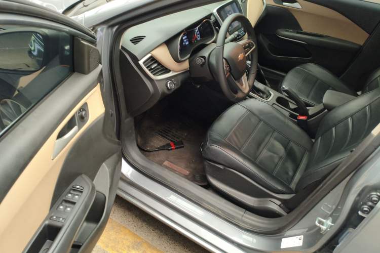 Used Chevrolet Monza 2021 320 Automatic Enjoyment Sunroof Edition