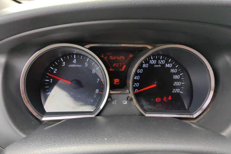 Used Nissan Livina 2013 Jinrui 1.6XL CVT Comfort Edition Instrument Cluster