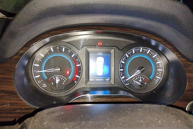 Used Haval H2 2016 Red Label 1.5T Automatic Two-Wheel Drive Elite Model Instrument Cluster