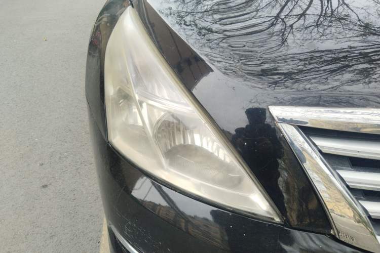 Used Nissan Teana 2011 2.0L XL Comfort Edition Right Front Headlight